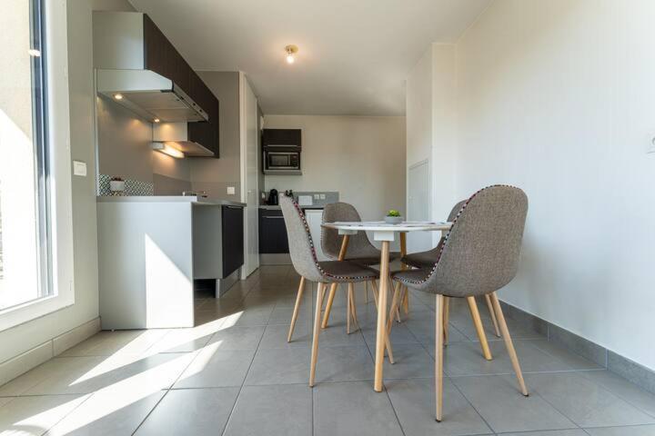 Bordeaux Merignac Appartement 2 Pieces - 2 Terrasses Esterno foto